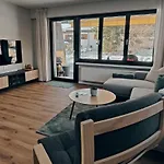 아파트 In Der *